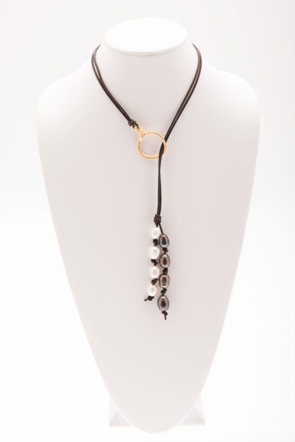 Leather Pearl Lariat Necklace, Freshwater Pearl Necklace, Pearl Leather Lariat